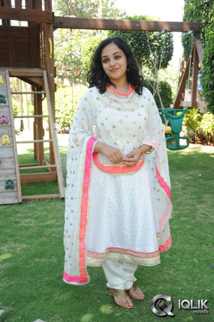 Nithya-Menen-at-Malli-Malli-Idi-Rani-Roju-Movie-Opening